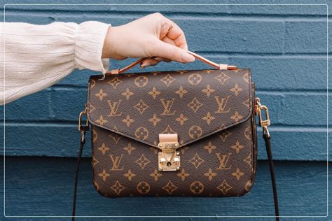 basket louis vuitton homme contrefacon|false Louis Vuitton.